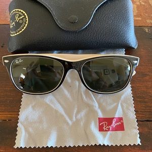 Ray Ban Wayfarer Sunglasses
